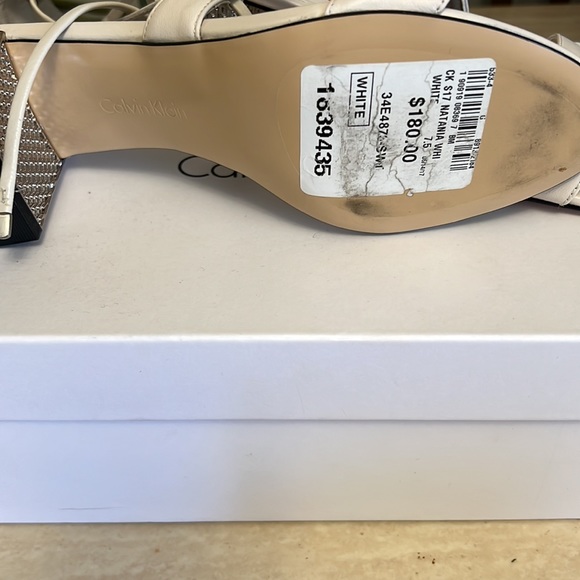 Calvin Klein block heeled sandals - Picture 6 of 9